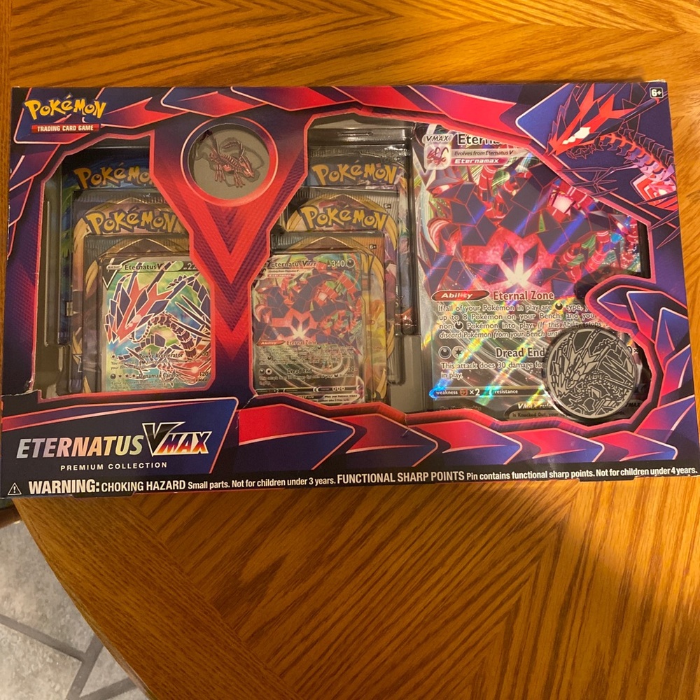Pokemon Eternatus Vmax Premium Collection